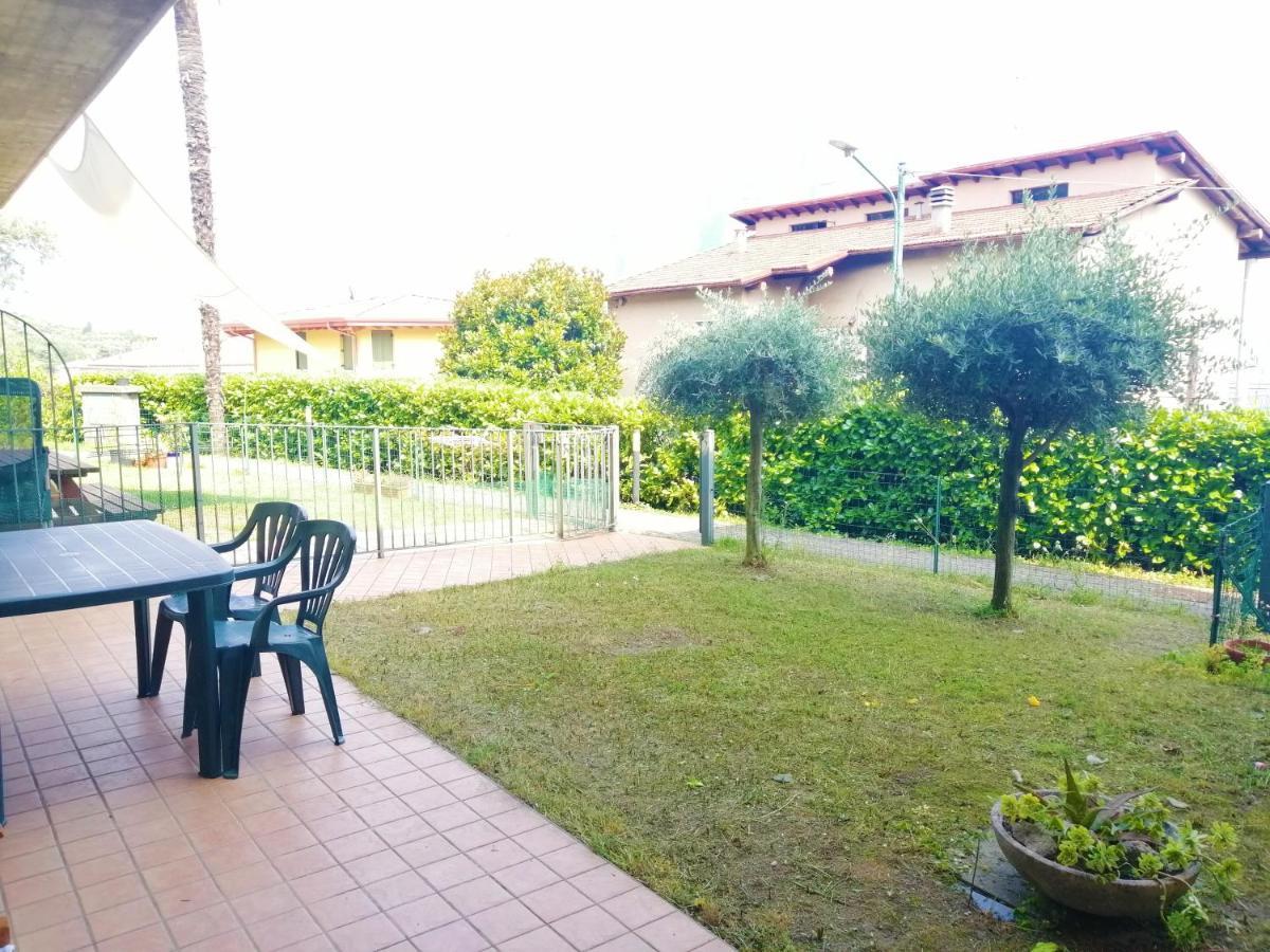 Iseolakerental - Appartamento Chiara Riva di Solto Exteriör bild